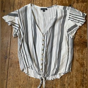 Womens boutique top size small